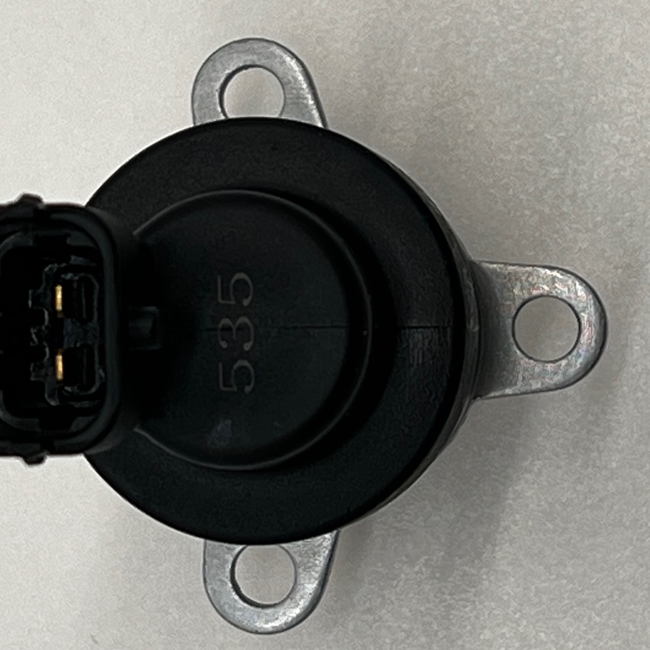 LB7 2001-2004 CHEVY DURAMAX 6.6L CP3 Fuel Pressure Regulator - OEM Bosch